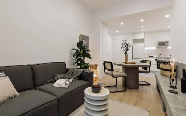 Capaccio - 2 bedrooms and terrace in Ciutat Vella 1