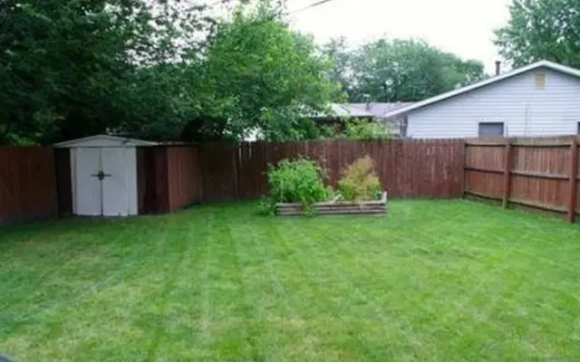 1714 Crescent Drive Champaign IL 1