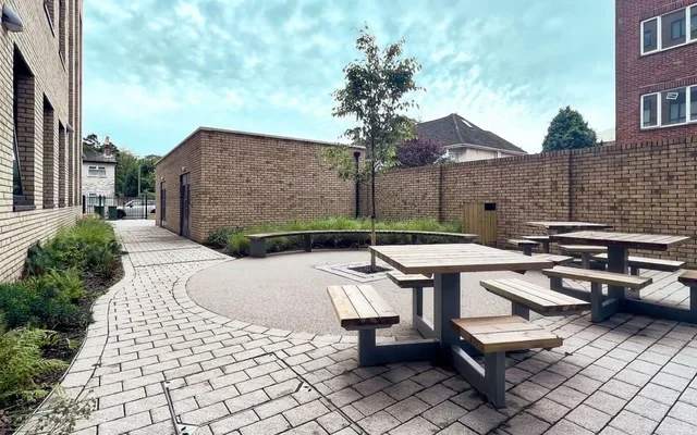 17a Christchurch Road 4