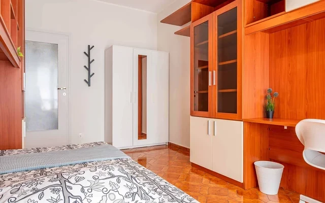 VIA CAROLINA INVERNIZIO 7B <br> PRIVATE ROOM S1 3