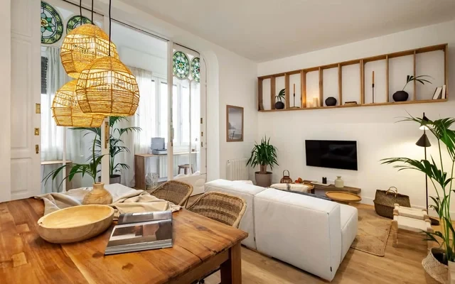 Bingin - 3 bedrooms and balcony in Eixample Dreta 0