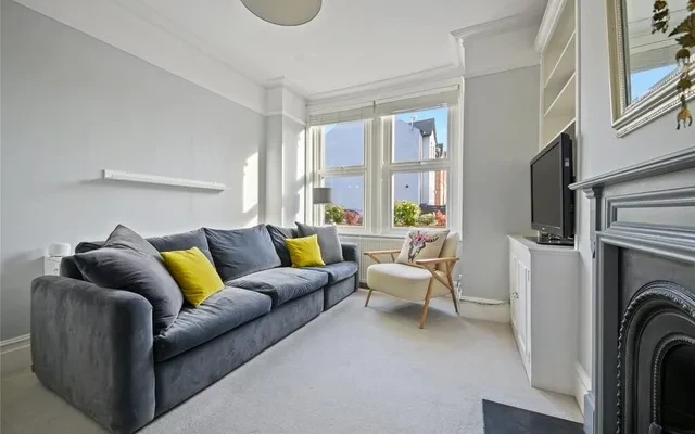 LH-Dunraven Road 1