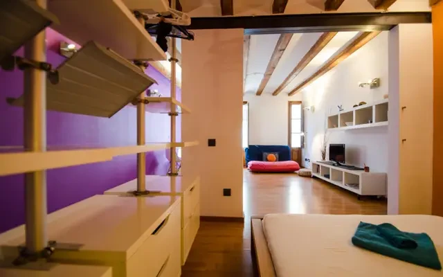 studio in Gothic Quarter 1