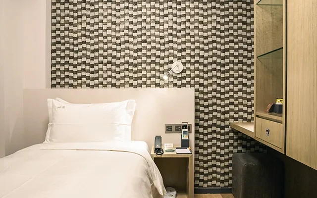 CITY INN 1