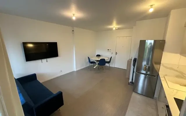 Bezons 95e·40m²·F2·Appartement·With furniture 0