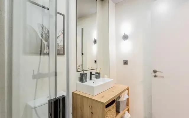 studio near Calle Beatriz Galindo,  1