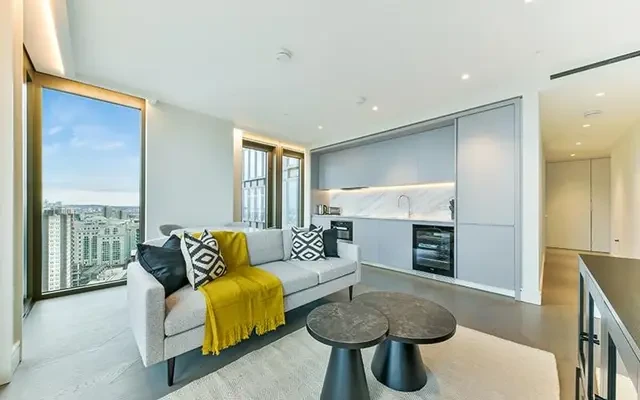 One Bishopsgate Plaza,  Houndsditch, London, EC3A 7AB 0