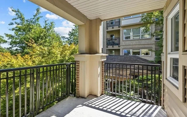 6800 Eckersley Road 2