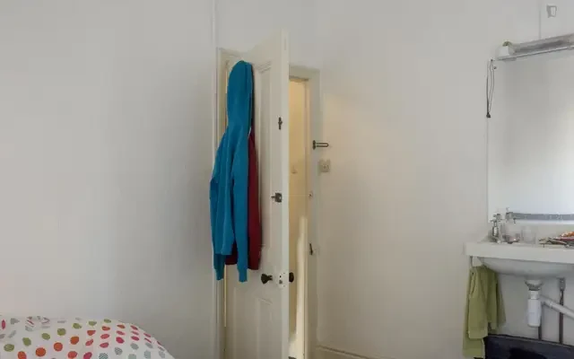 Likeable double bedroom near The University of Manchester 1