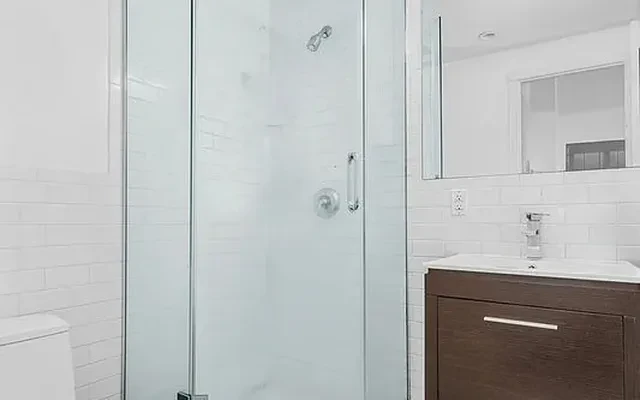 326 East 4th Street 3