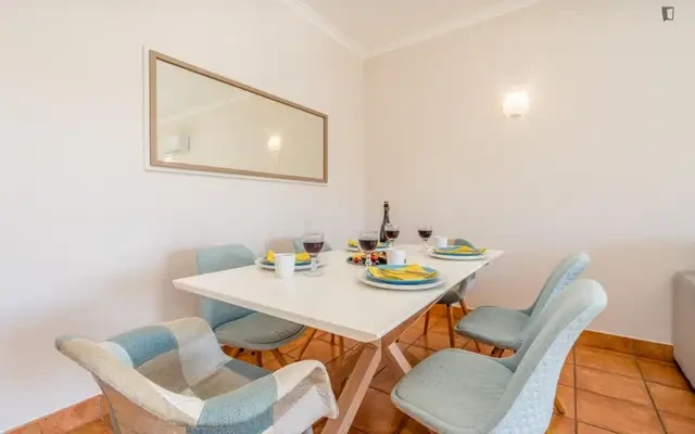 apartment near Quinta das Laranjeiras, Vila Mós - Lagoa student accommodation