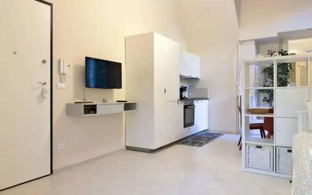 studio near Piazza Vittorio Veneto 3