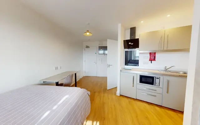 2 Lemyngton Street 2