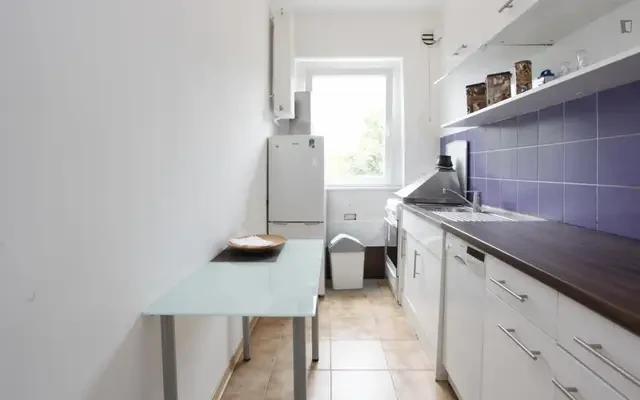 Cosy double bedroom in a 4-bedroom flat, close to the U Otisstr. (Berlin) metro station 1