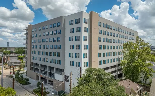 UNITi Montrose 2