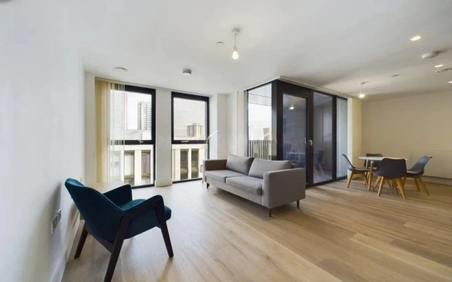 LH-Elmgreen Close - London student accommodation