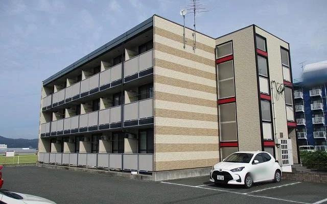 レオパレスクリスタル 0