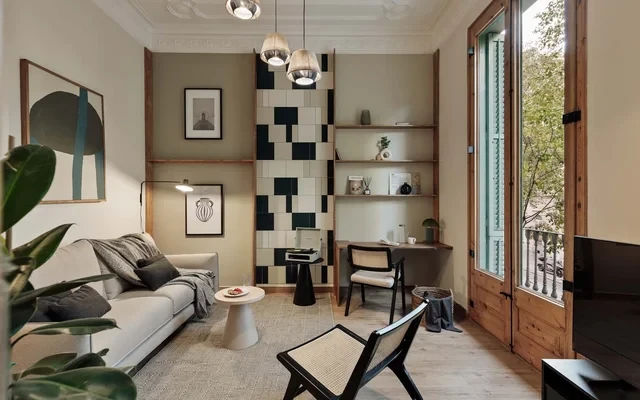 Ada - 2 bedrooms and balcony in Eixample Dreta 0