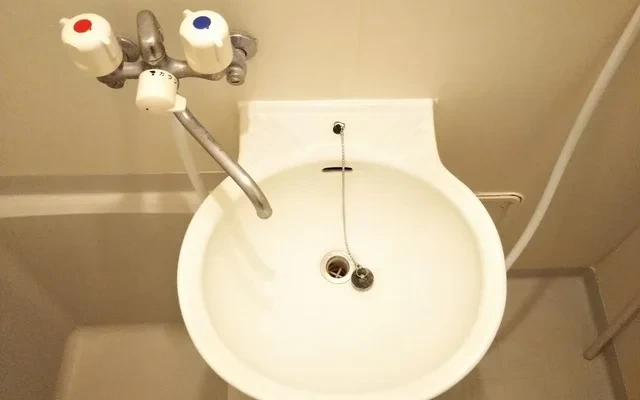 レオパレスシモツマ 4