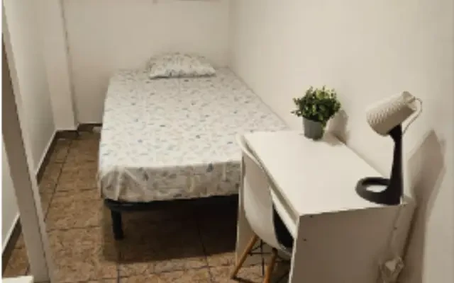apartment in Old Trinity (Sant Andreu) 3