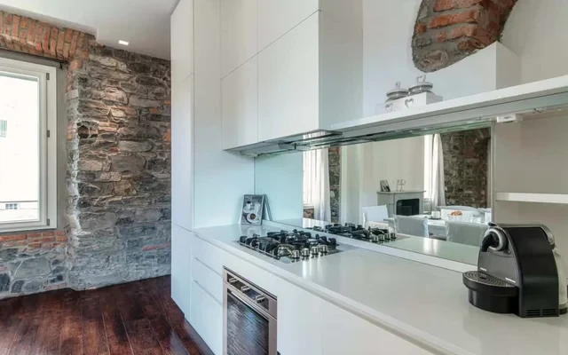 Apartment in Via Morazzone Pier Francesco Mazzucchelli 3