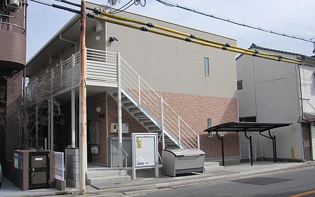 レオパレスフォンターナ 4