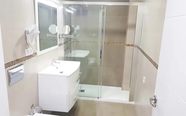 Moderno apartamento de 1 dormitorio con oficina independiente cerca de la Ciudad de las Artes y las Ciencias 2