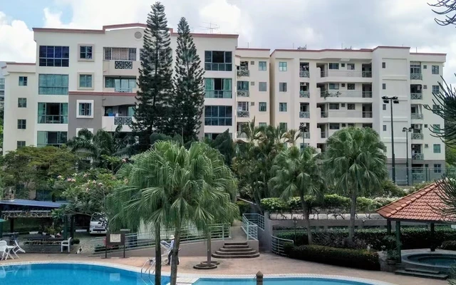West Bay Condominium - X3 0