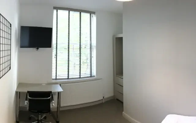 Rectory Place, LE11 1UW 3