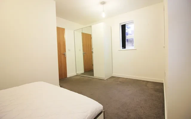 45 Coombe Road 2
