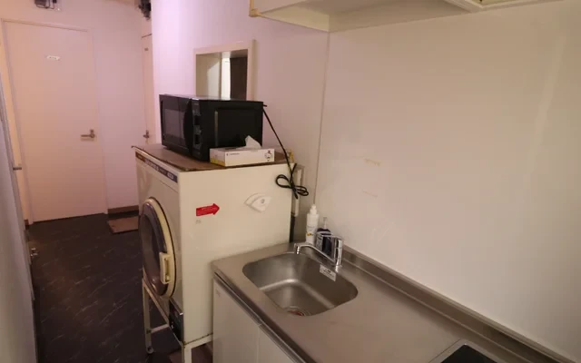 V30 Co-living House R Shin-Okubo 2 3