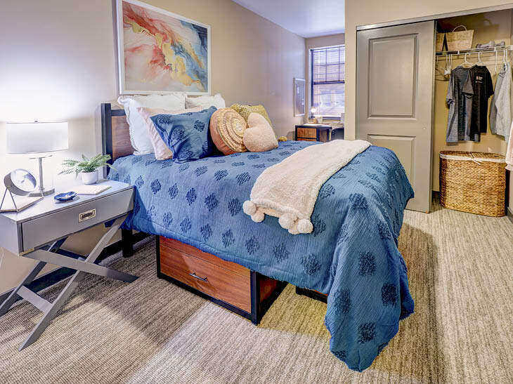 1 Bed - 1 Bath Townhome A