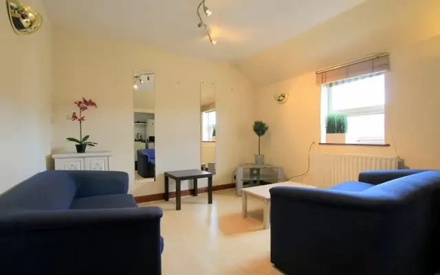 LH-Putney Bridge Rd 0