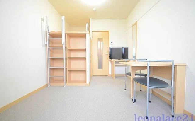 レオパレスひご本荘 - Kumamoto student accommodation - 306号房间(带独立厨房)
