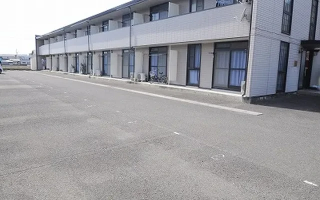 レオパレスHigh Life - Mizuho student accommodation - 201号房间(带独立厨房)