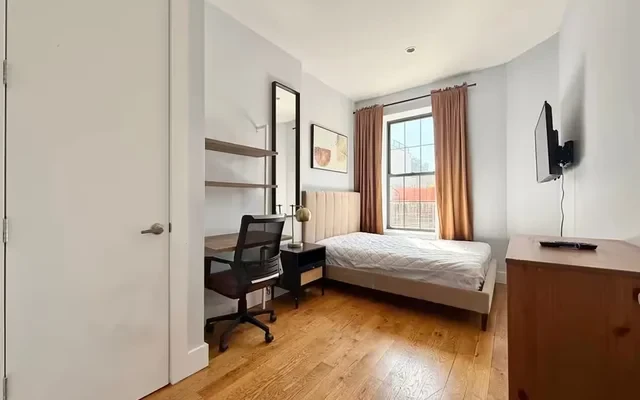 375 Vernon Avenue, Brooklyn 3