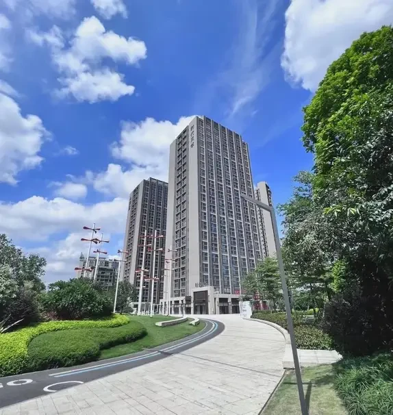 窝趣公寓广州新塘地铁站万达广场店