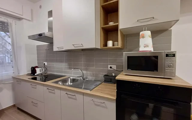 Appartamento in Via degli Ontani, Roma di 33 m² 1