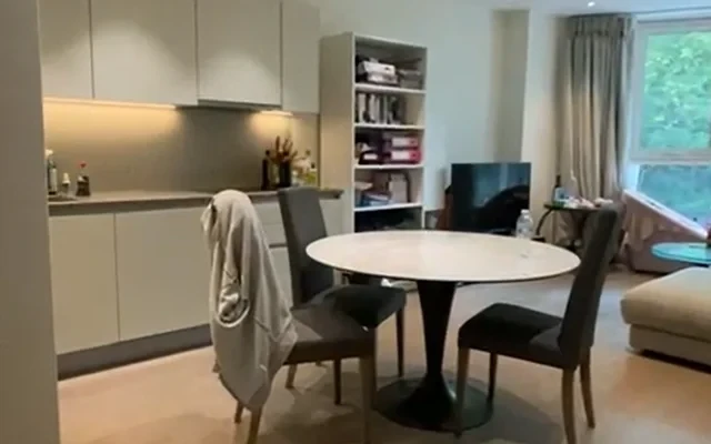 8 Altissima 1