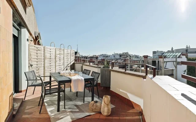 Fluvia - 2 bedrooms and terrace in Sant Gervasi 1
