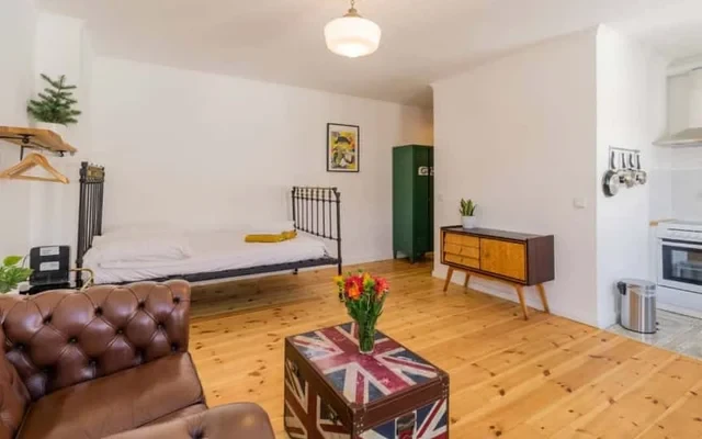 Sunny design apt top location Kreuzberg Neukoelln 1