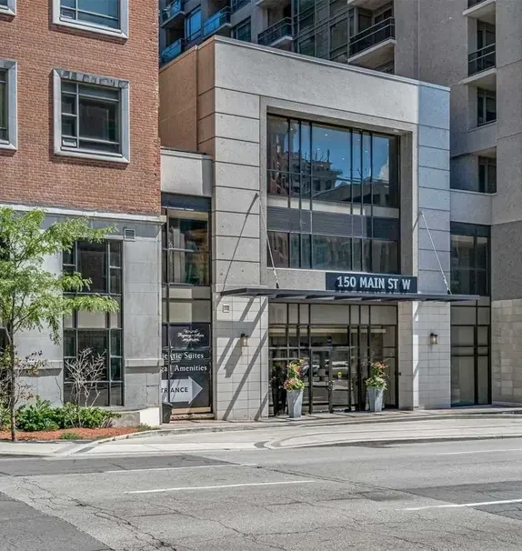 Regency Suites(150 main street)