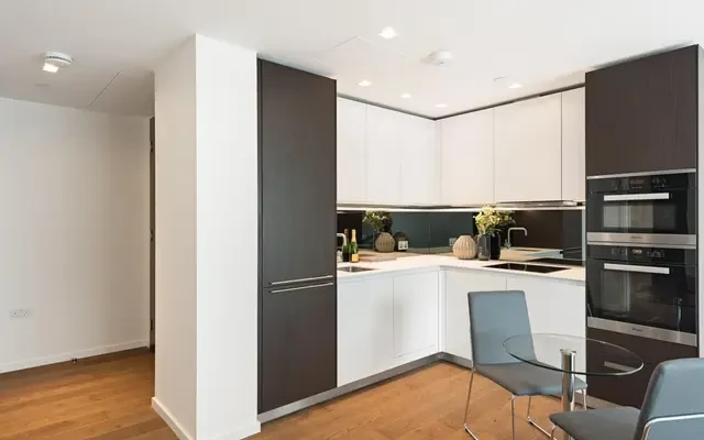5 Columbia Gardens, Lillie Square, Earls Court, London, SW6 1FX 2