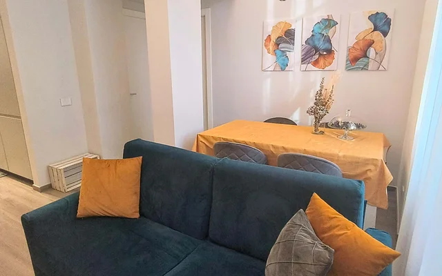 Apartment in Viale Edoardo Jenner, Milano for 53 m² with 1 bedrooms 2