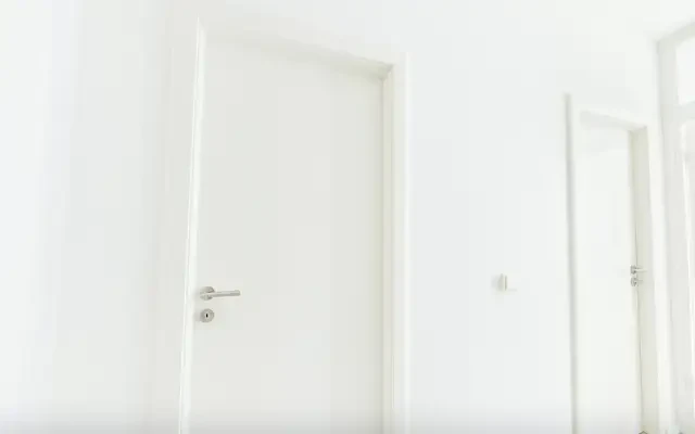 Appealing single bedroom near the Grünauer Allee train station - résidence étudiante à Leipzig - Single Bedroom