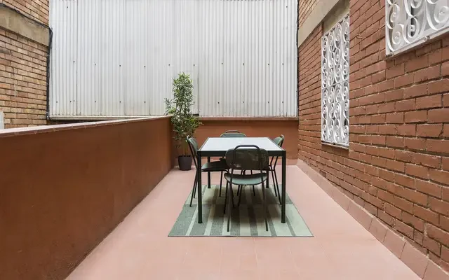 apartment near Roger de flor 1