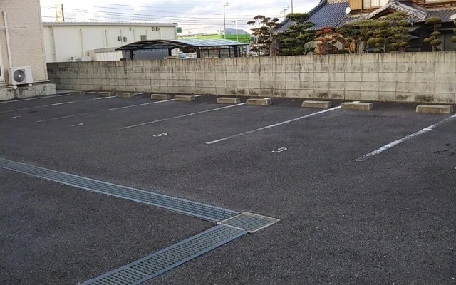 レオパレスアーク 3
