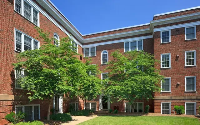 The Jack Jouett Apartments 1