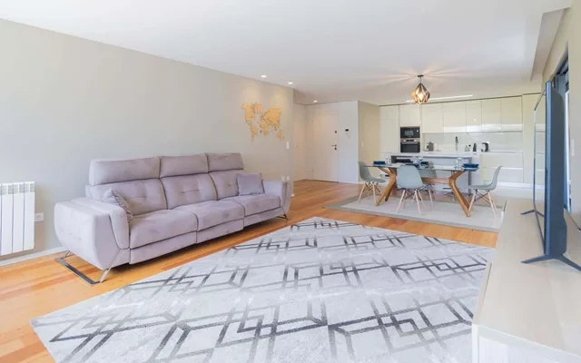 Canidelo Deluxe Living 0