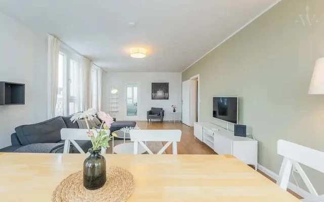 4-Zimmer-Wohnung mit Blick auf das Schloss Charlottenburg 4
